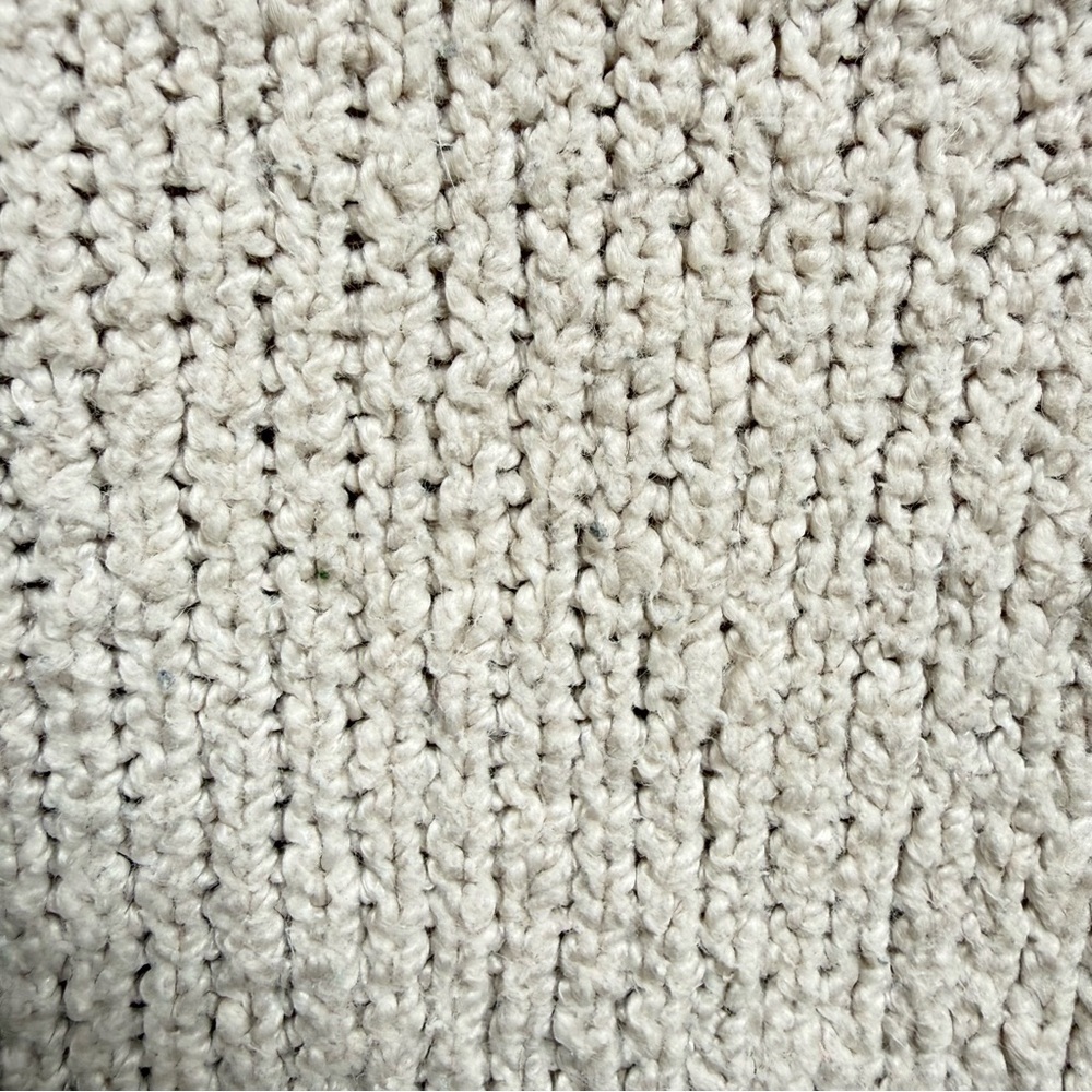 American Eagle | Cozy Oversized Cream Knit Sweater  | Size M - Picture 6 of 9